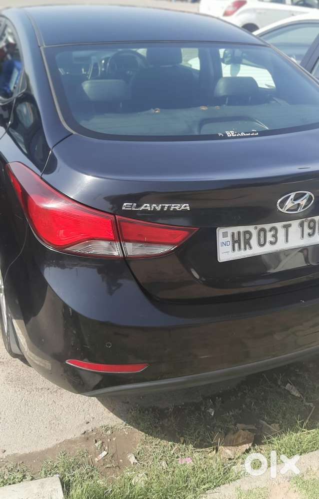 Hyundai Elantra 2015 Petrol Well Maintained