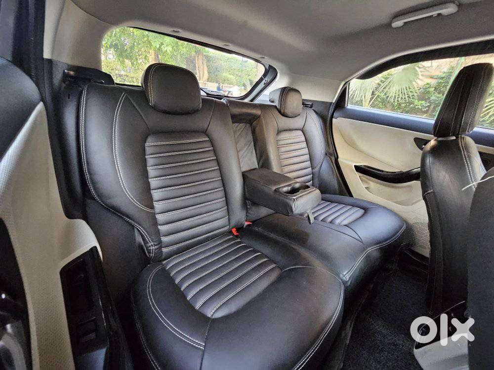 Tata Nexon, 2020, Petrol