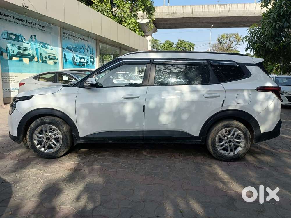 Kia Carens G 1.5 6mt Premium (o) 7-seater, 2024, Diesel