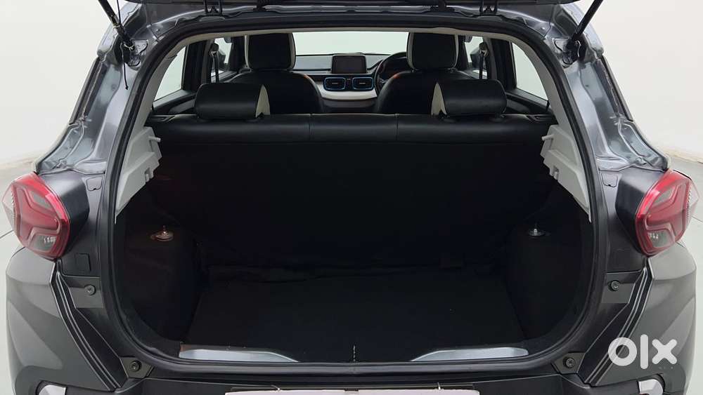 Tata Punch Creative Amt, 2023, Petrol