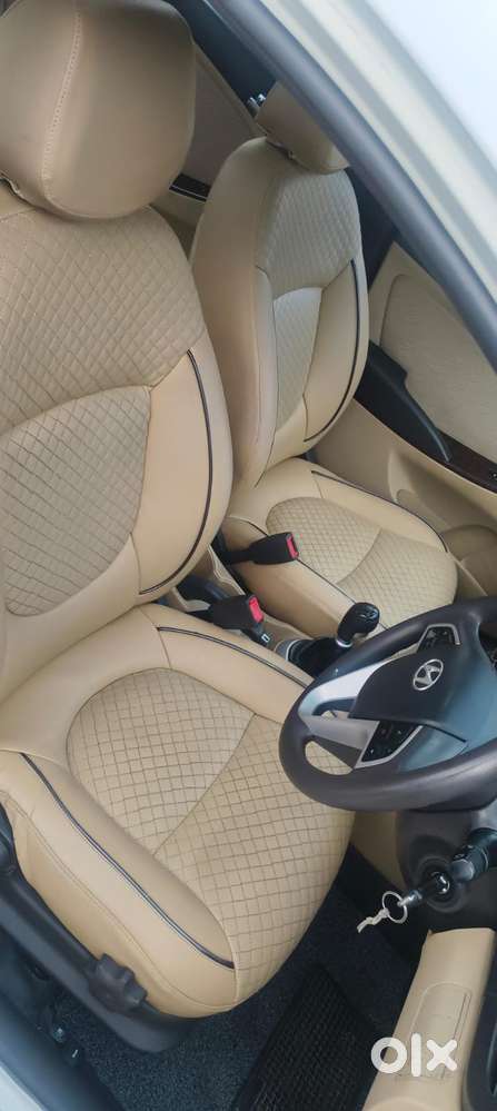 Hyundai Verna Fluidic 1.6 Vtvt Sx, 2014, Petrol