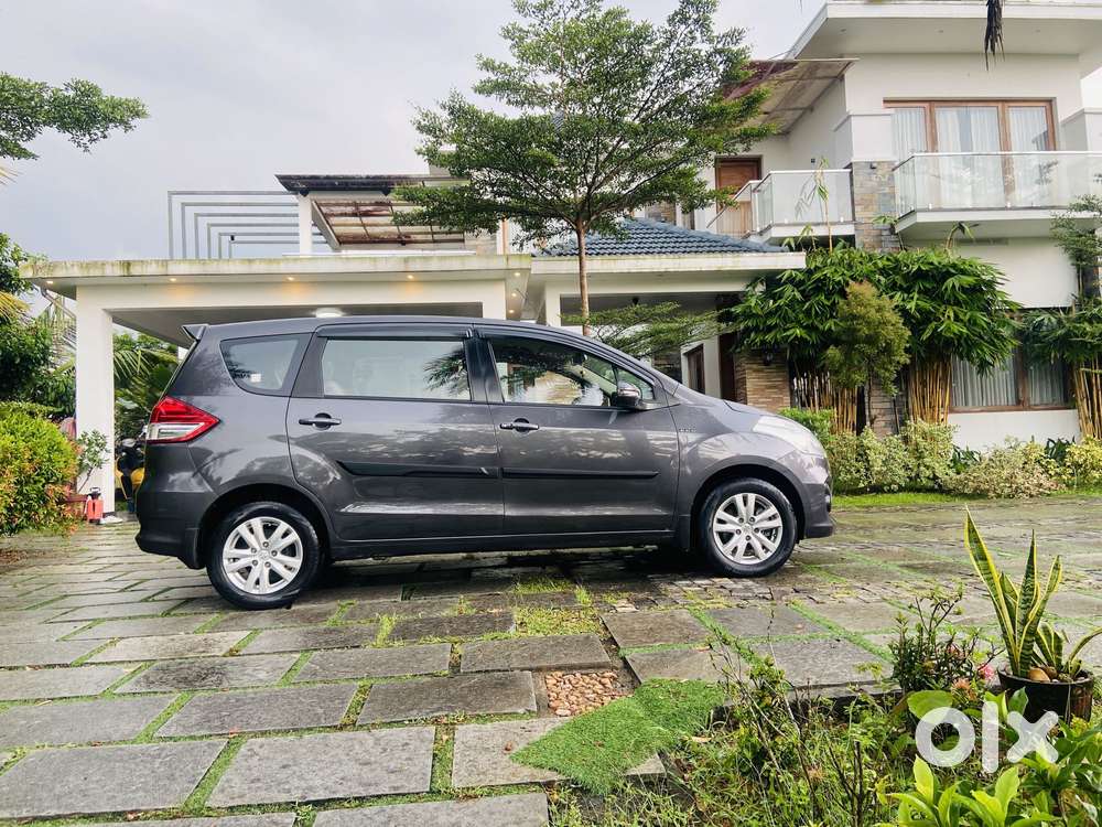 Maruti Suzuki Ertiga Zxi Plus Petrol, 2016, Petrol
