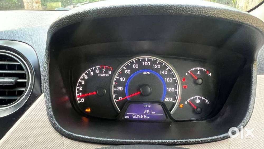 Hyundai Grand I10 2016-2017 Sportz Celebration Edition, 2016, Petrol