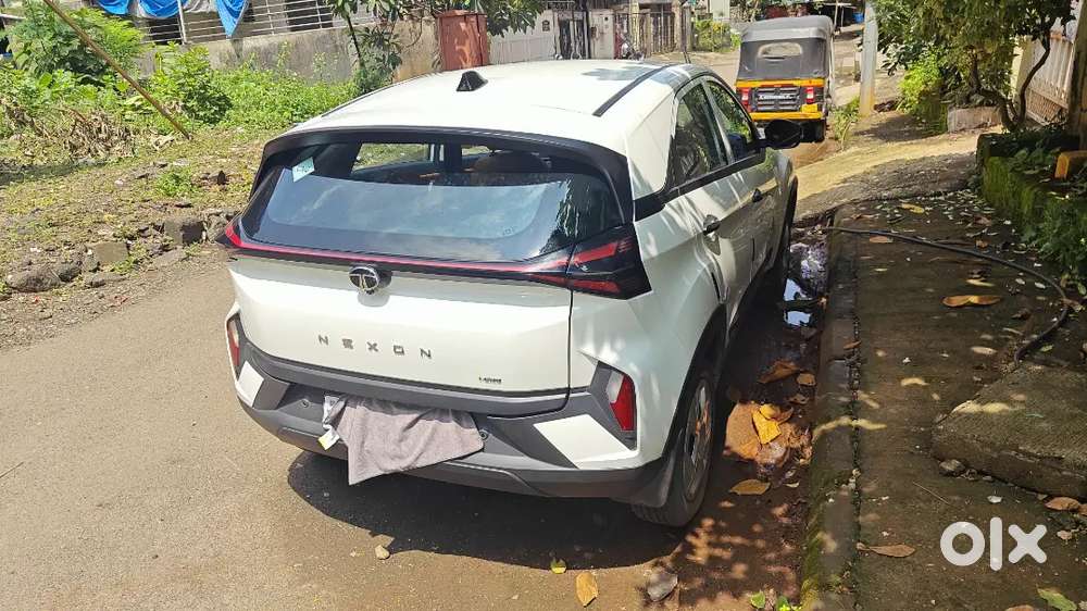 Tata Nexon Petrol 2025