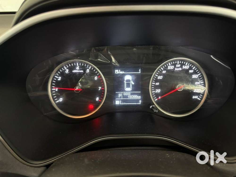 Mg Hector 2022 Petrol 15000 Km Driven