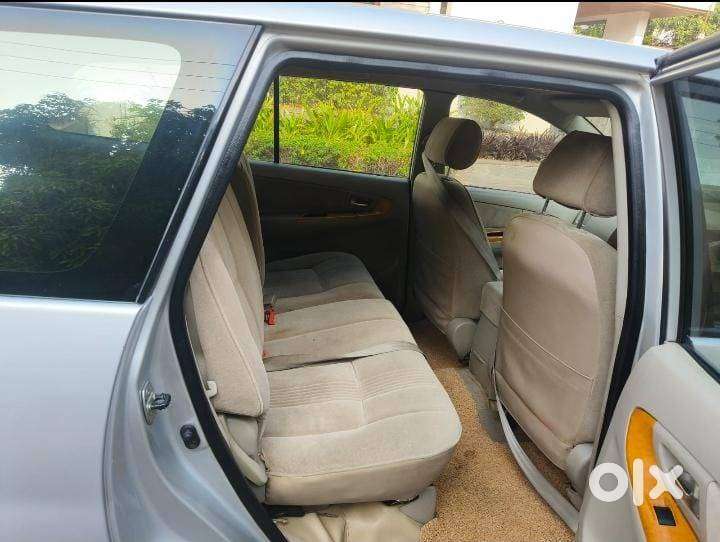 Toyota Innova 2.0 V, 2009, Diesel