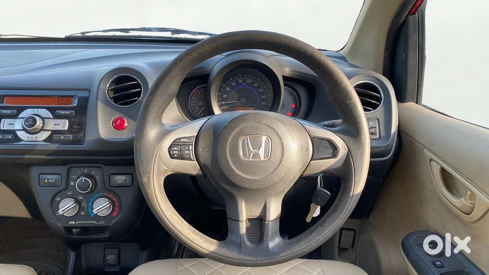 Honda Brio S Mt, 2015, Petrol