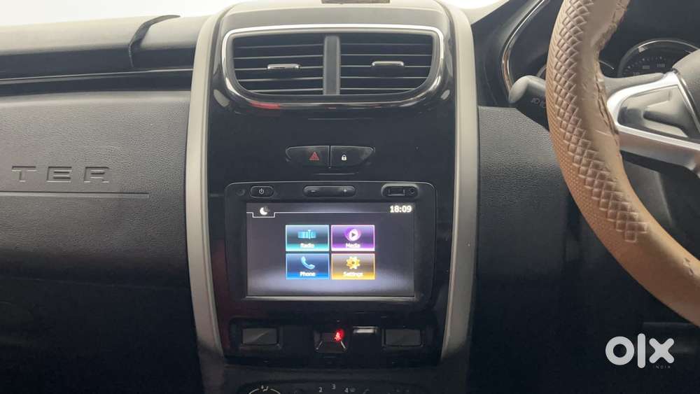 Renault Duster 2020-2022 1.5 Rxs Petrol, 2021, Petrol