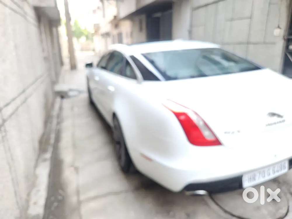 Jaguar Xj 2020 Petrol 78000 Km Driven