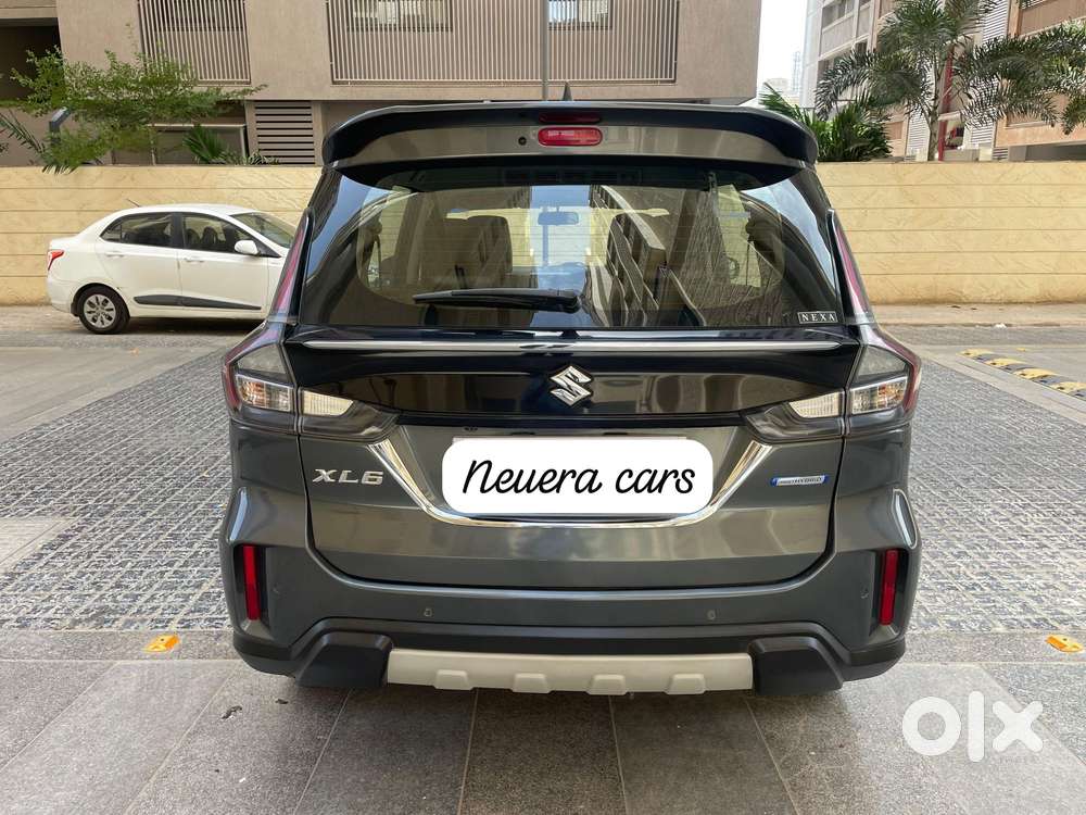Maruti Suzuki Xl6 1.5 Alpha Plus At, 2022, Petrol