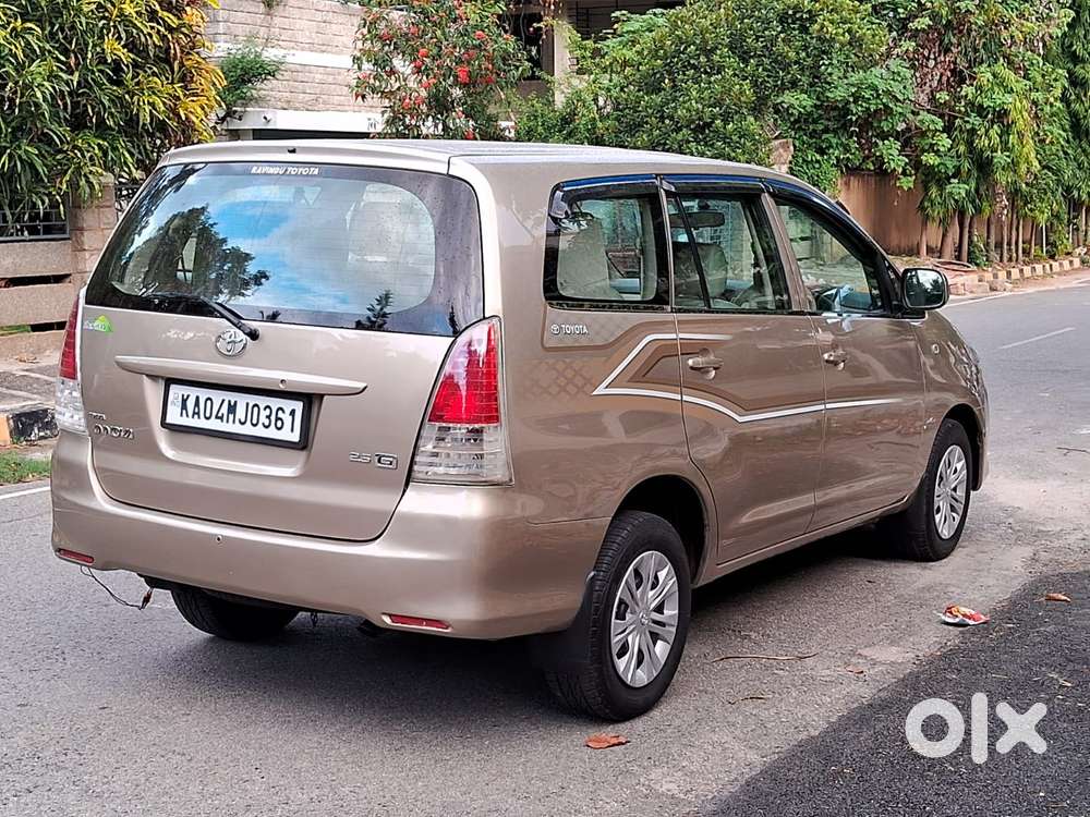 Toyota Innova 2004-2011 2.5 G4 Diesel 7-seater, 2011, Diesel