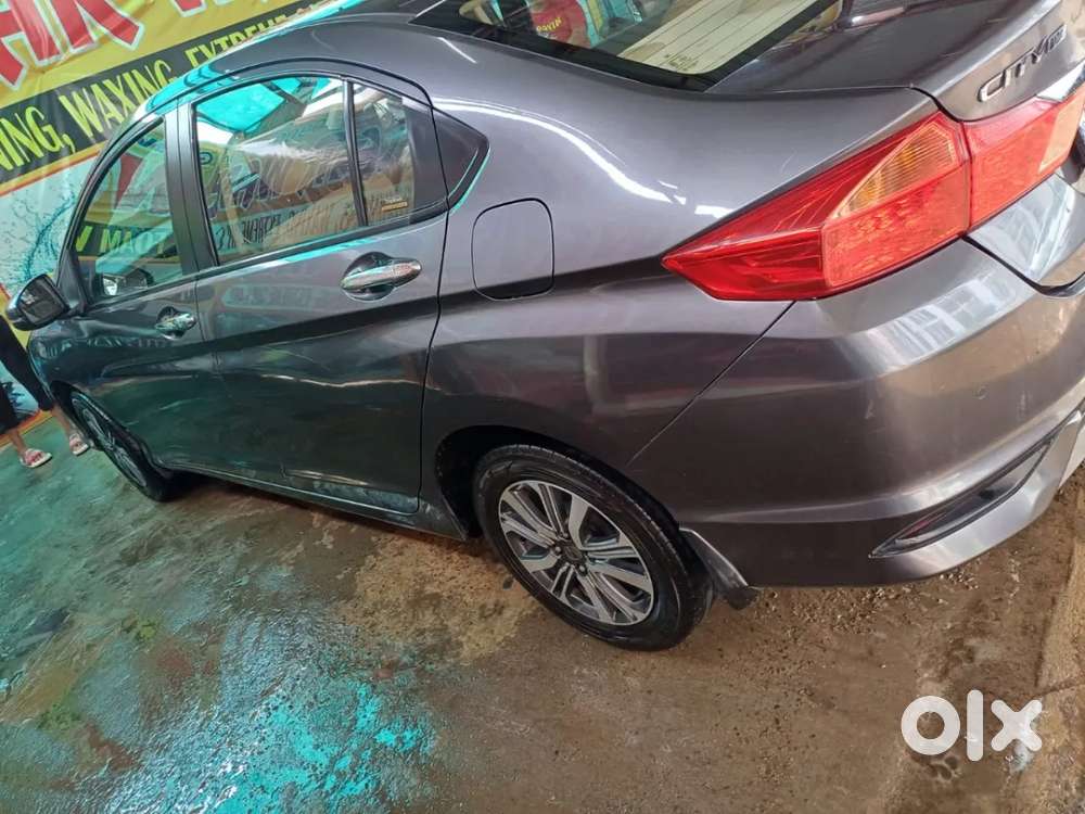 Honda City V Mt, 2020, Petrol