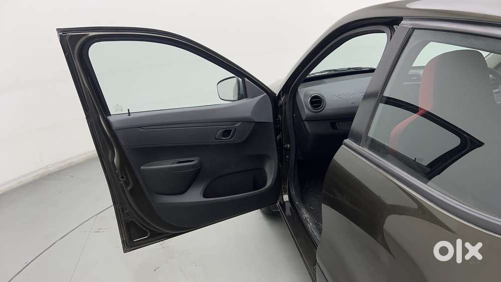 Renault Kwid 2019-ongoing 1.0 Rxt Amt (o), 2022, Petrol