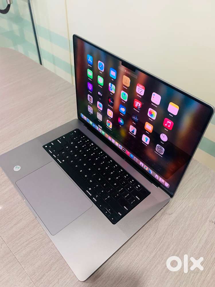 MacBook本体 Apple MacBook Pro 2021 M1 Pro 32GB Amazon.co.jp: Apple MacBook Pro 2021 (14インチ,32GB RAM,1TB SSD,M1