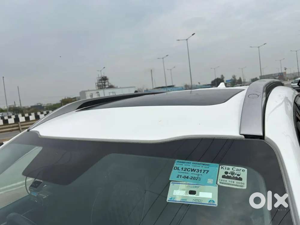 Kia Sonet 2023 Petrol 52000 Km Driven