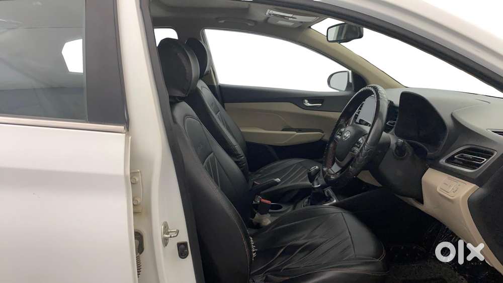 Hyundai Verna 1.5 Sx Vtvt, 2022, Petrol