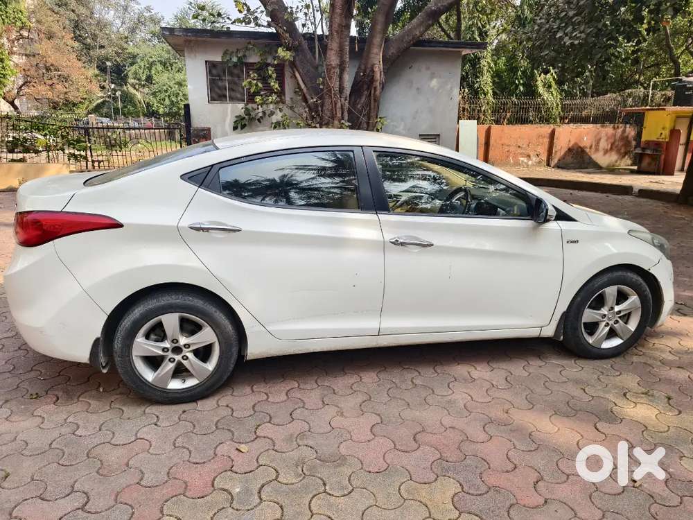Hyundai Elantra Diesel 2012  Manual  Well Maintained  White
