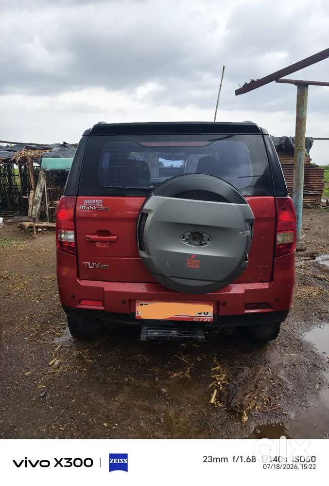Mahindra Tuv 300 2016