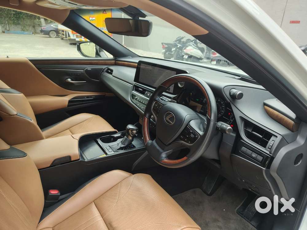 Lexus Es 300h, 2024, Petrol