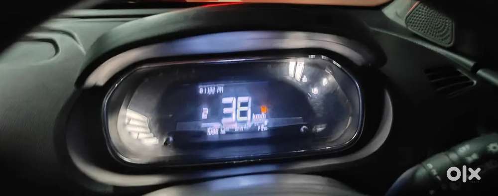 Tata Tiago Xt 1.2 Petrol Manual