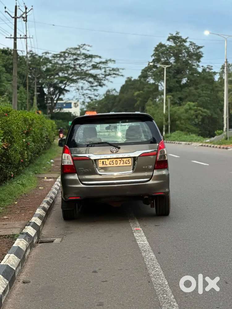 Well Maintained Orginal Kerala Innova