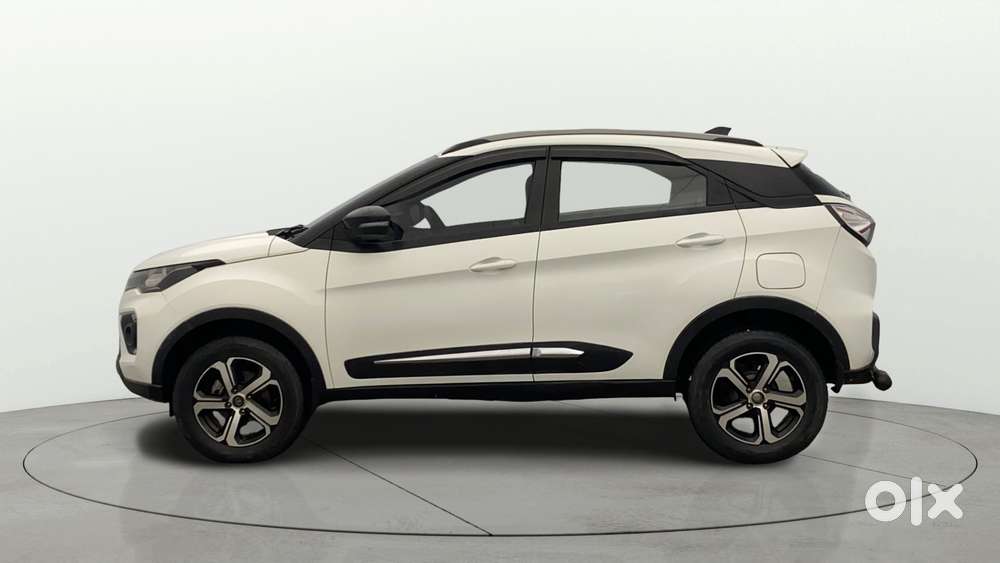 Tata Nexon 1.2 Revotron Xz Plus, 2022, Petrol