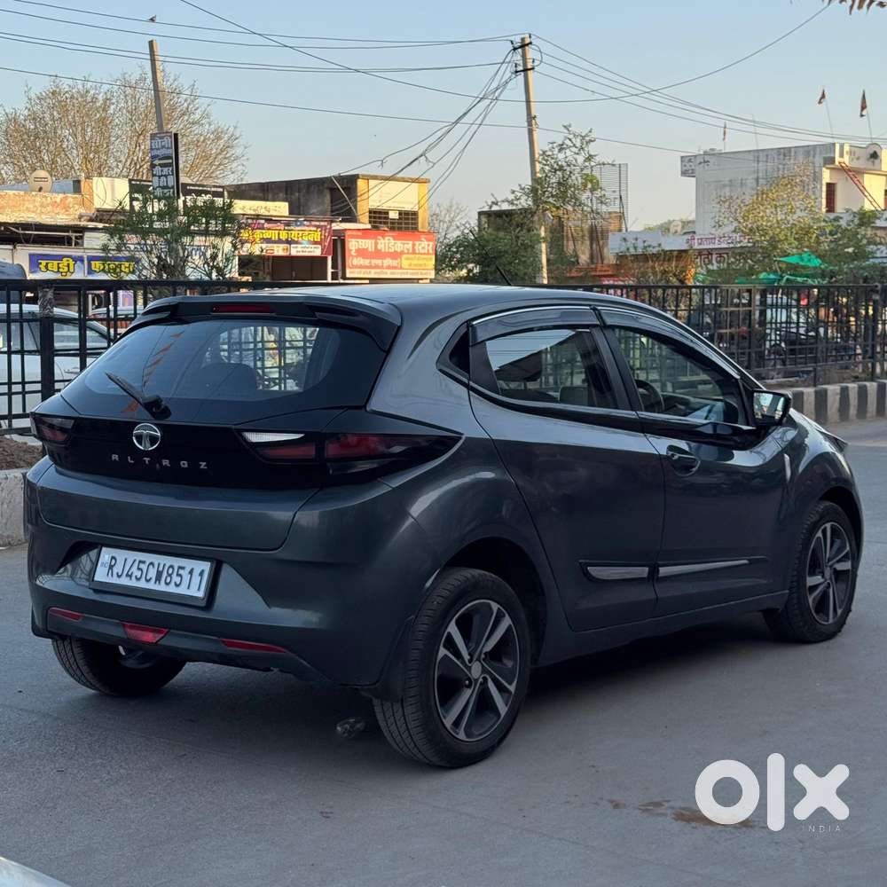 Tata Altroz 1.5 Xz Plus Diesel, 2023, Diesel