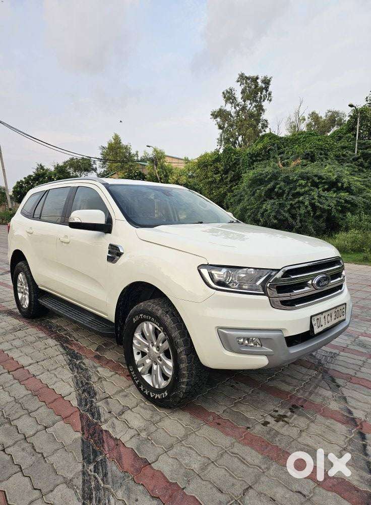 Ford Endeavour 3.2 Trend At 4x4, 2016, Diesel
