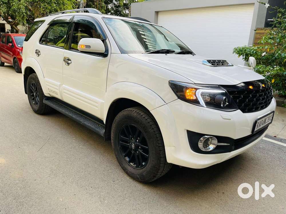 Toyota Fortuner 3.0 4x2 Automatic, 2013, Diesel