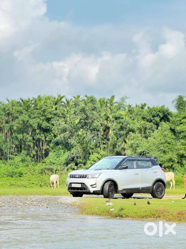 Mahindra Xuv300 2019 Petrol Well Maintained