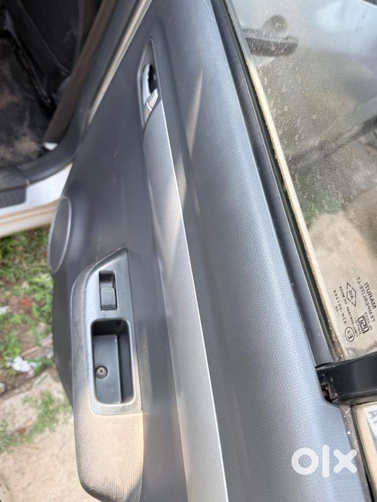 Maruti Suzuki Swift 2008 Petrol 91000 Km Driven