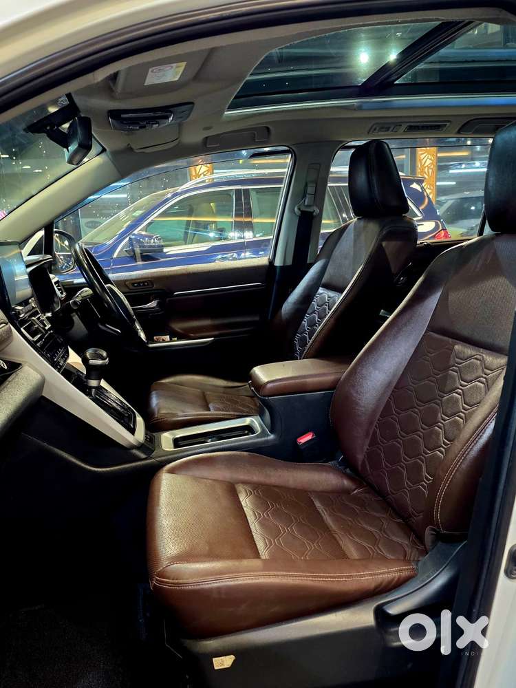 Toyota Innova Hycross 2.0 Zx Hybrid 7 Str, 2023, Cng & Hybrids