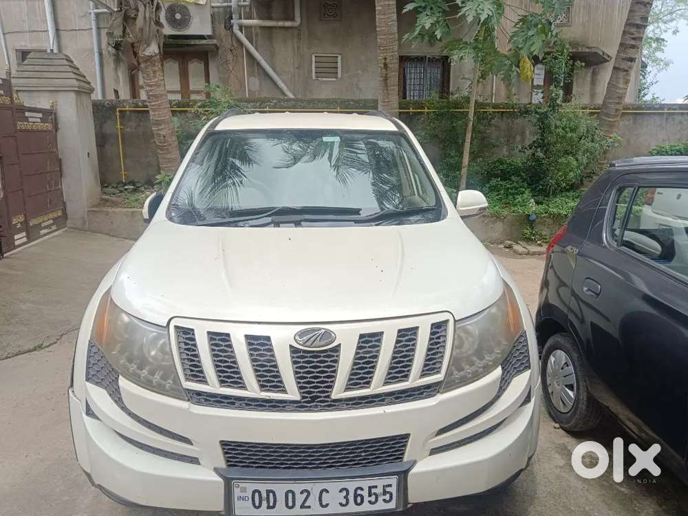 Mahindra Xuv500 2012 Diesel 120000 Km Driven