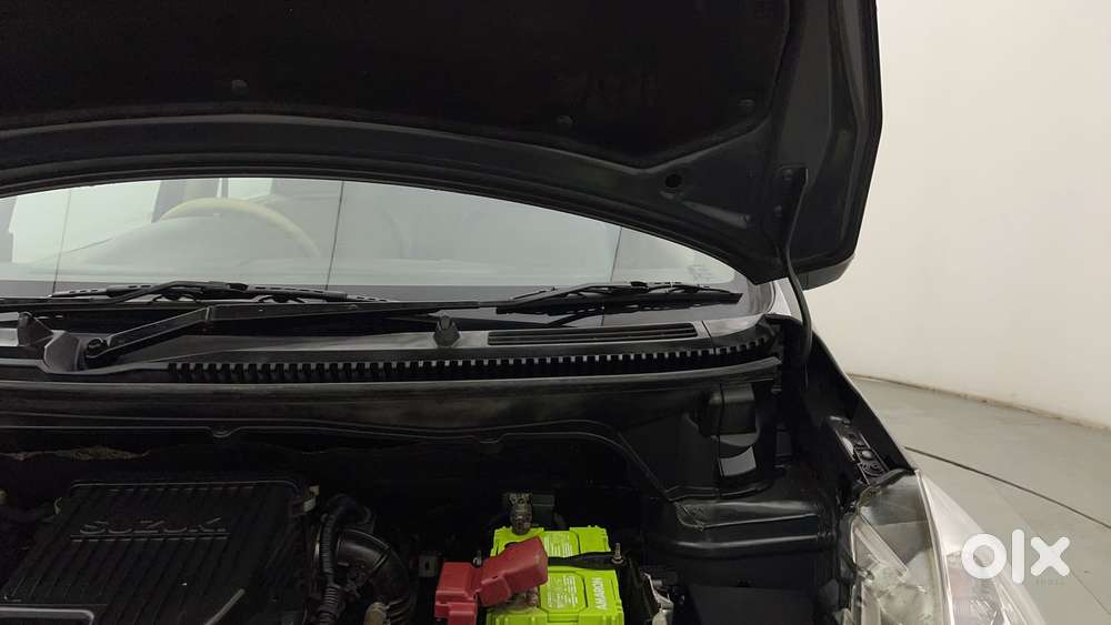 Maruti Suzuki Ertiga Vxi At, 2016, Petrol