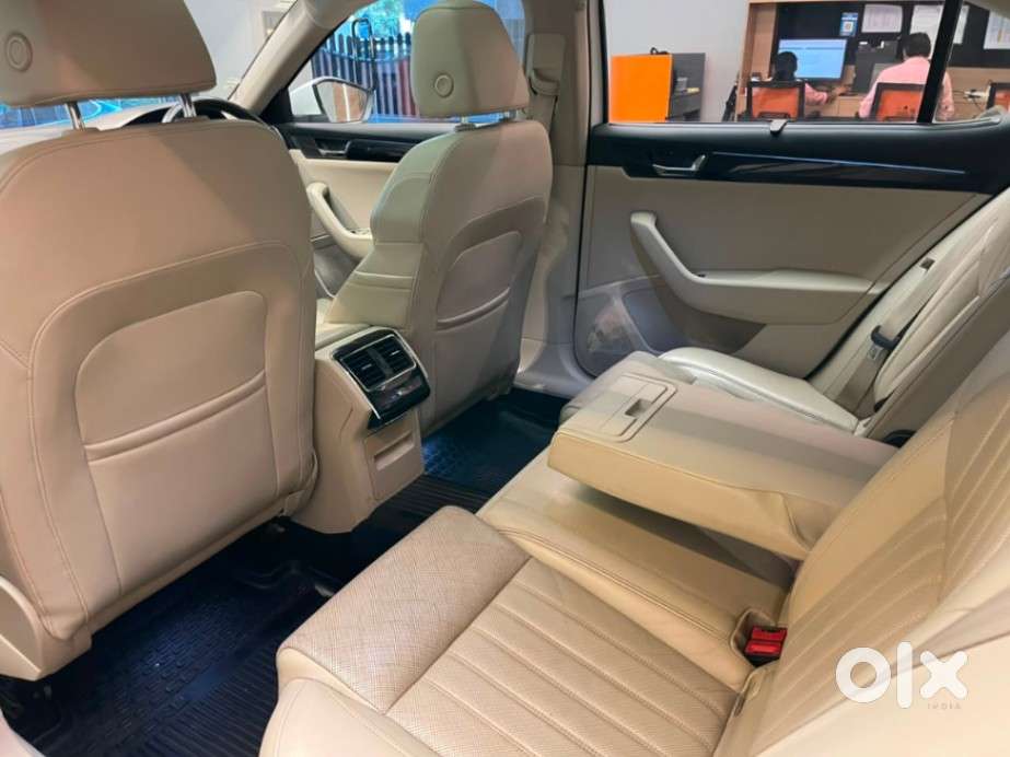 Skoda Superb 2.0 L&k Tsi At, 2017, Petrol