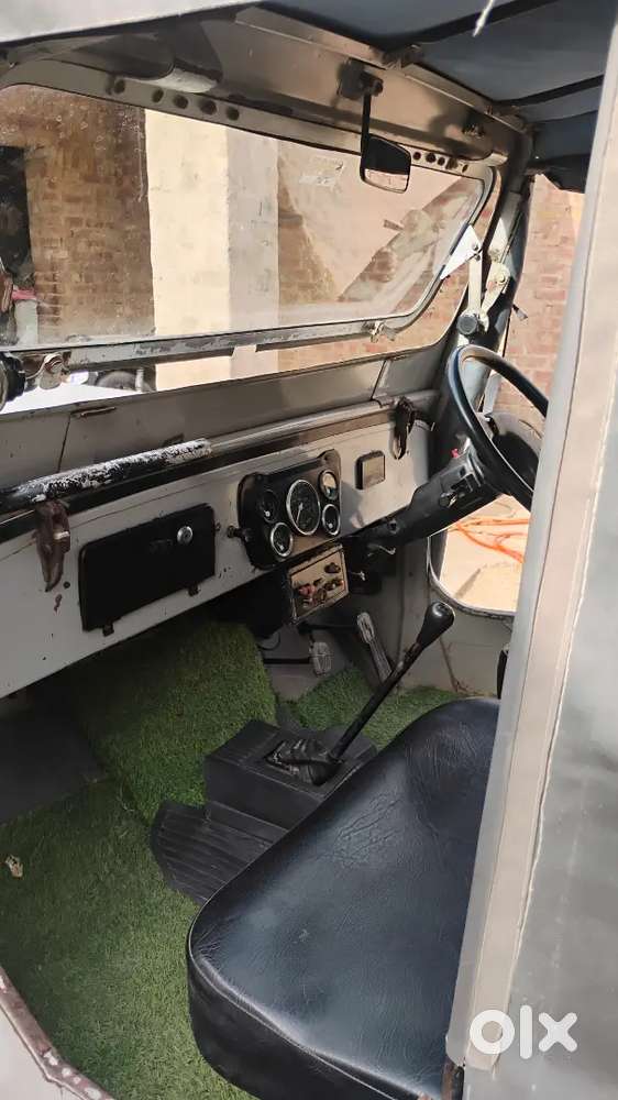 Good Condition Jeep Tyres Is Very Good Quality And  Confertable Seats