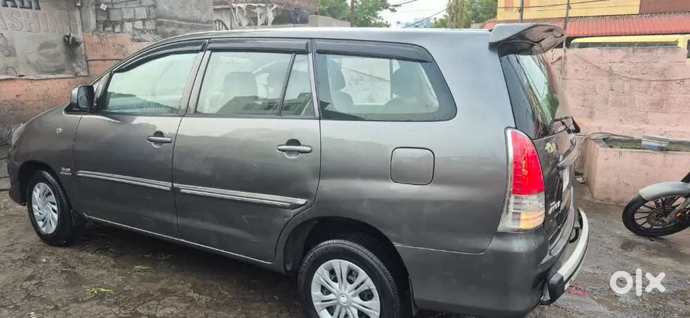 Toyota Innova 2011 Gx