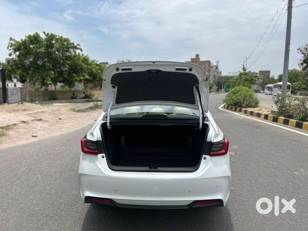 Honda City V At, 2025, Petrol