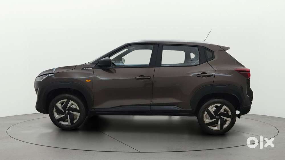 Nissan Magnite 1.0 Xe, 2022, Petrol