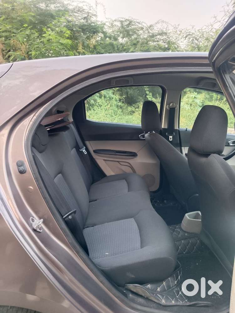 Tata Tiago Xz Opt, 2017, Petrol