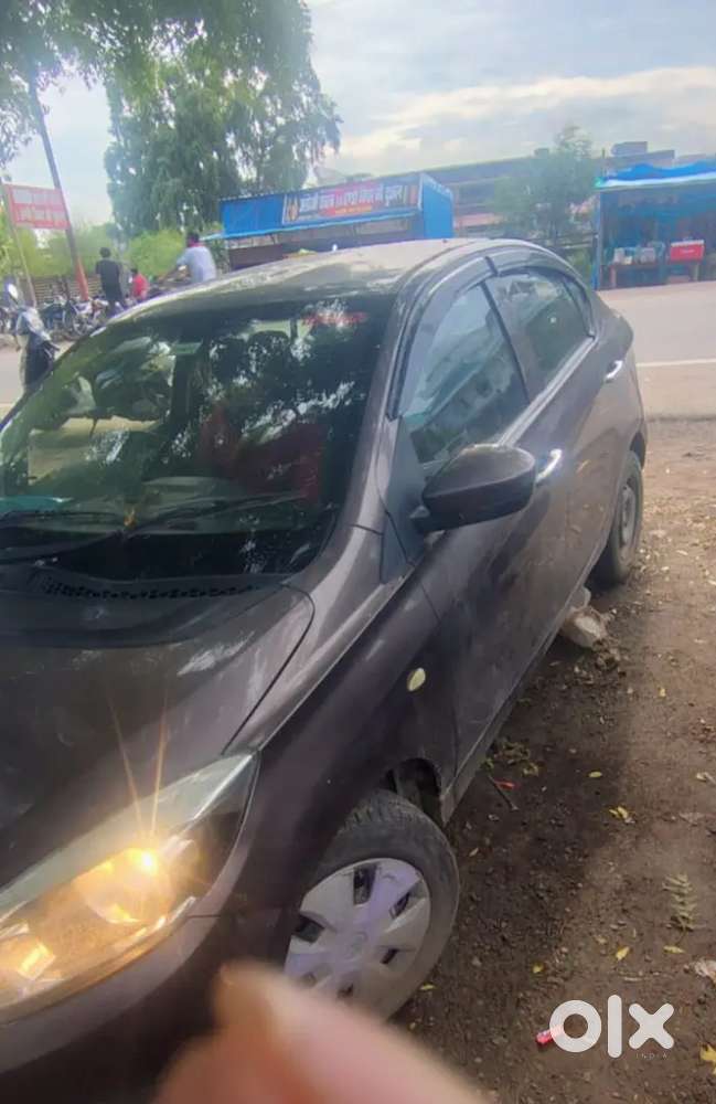 2018 Tata Tigor Revotron Xm