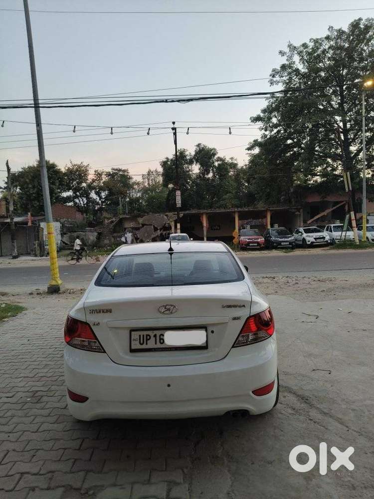 Hyundai Verna 1.6 Vtvt, 2013, Petrol