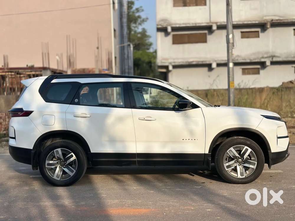 Tata Safari Adventure Plus A At, 2024, Diesel