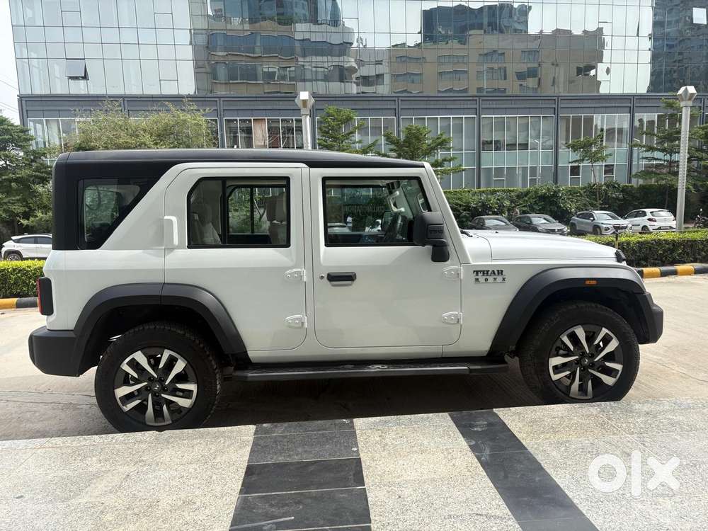 Mahindra Thar Roxx Ax7l Rwd At, 2025, Petrol