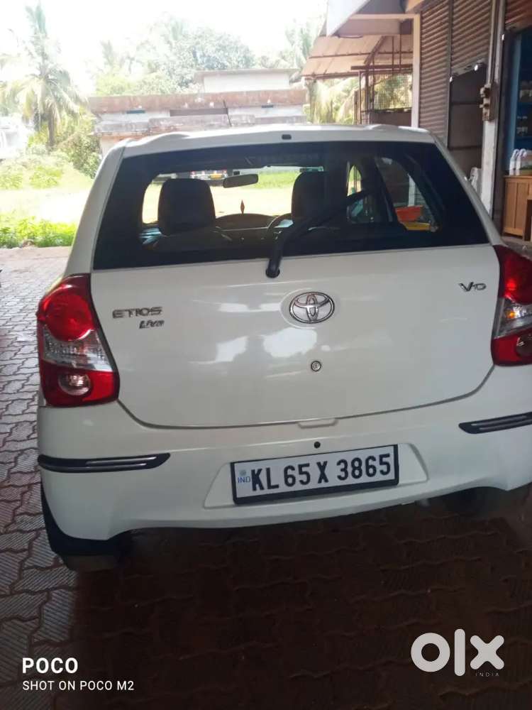 Toyota Etios Liva Vd2015 Diesel 130000 Km Driven