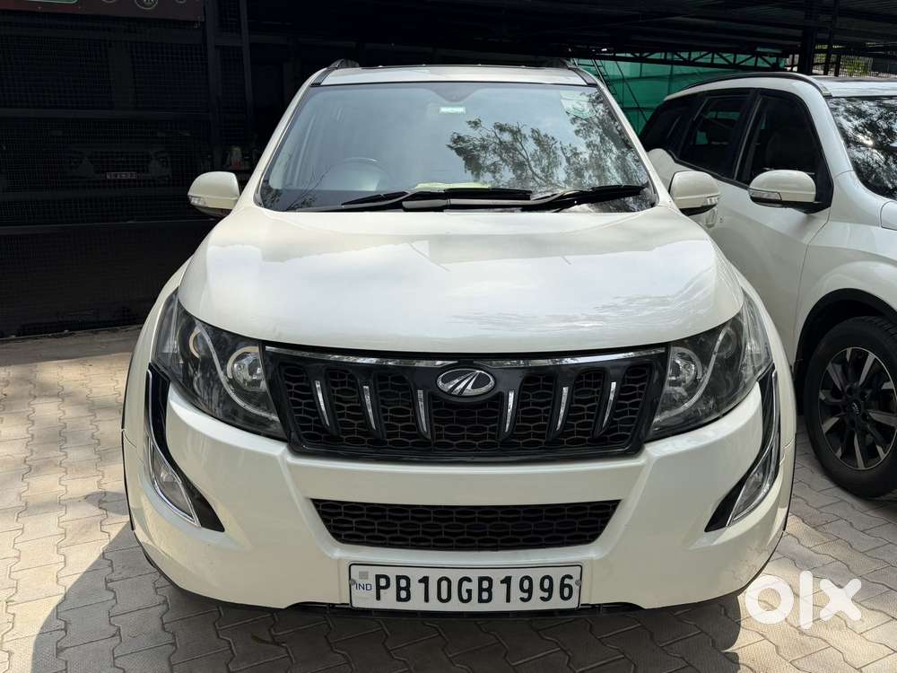 Mahindra Xuv500 2.2 W10, 2016, Diesel