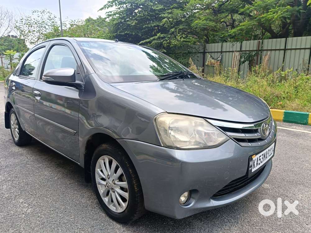 Toyota Etios 2013-2014 V, 2013, Petrol