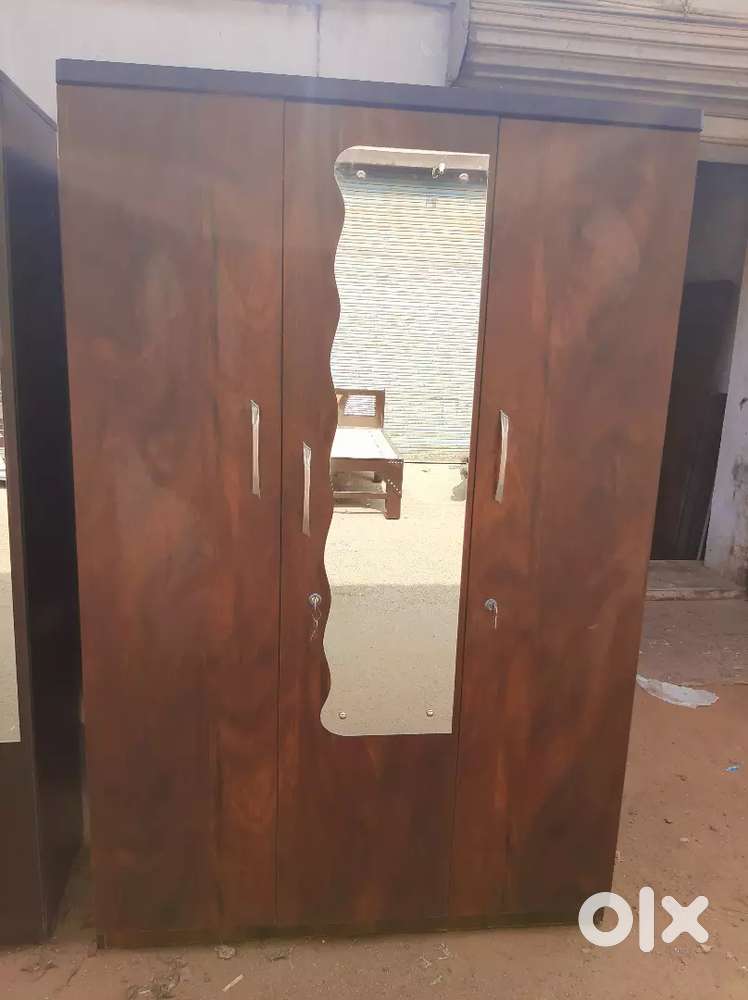 Deluxe Wooden cupboard... Beds & Wardrobes 1552841663