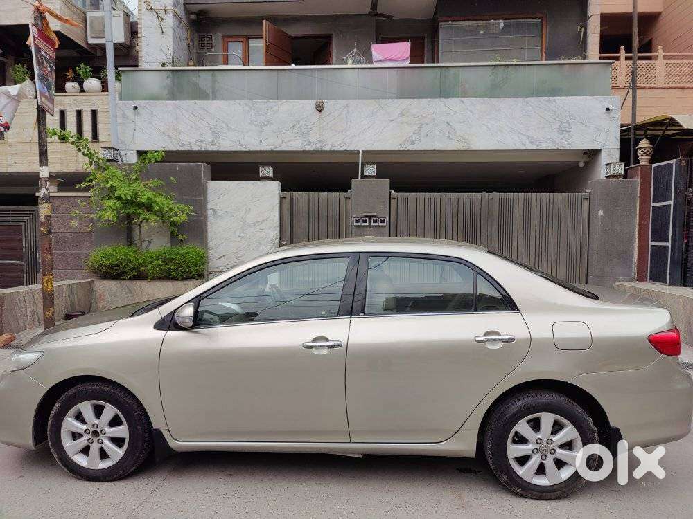 Toyota Corolla Altis 1.8g Limited, 2012, Petrol