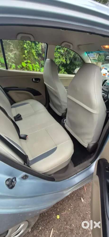 Hyundai I10 Sportz Petrol 2011
